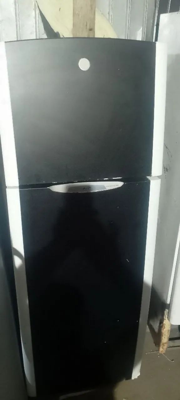 Geladeira GE 470l