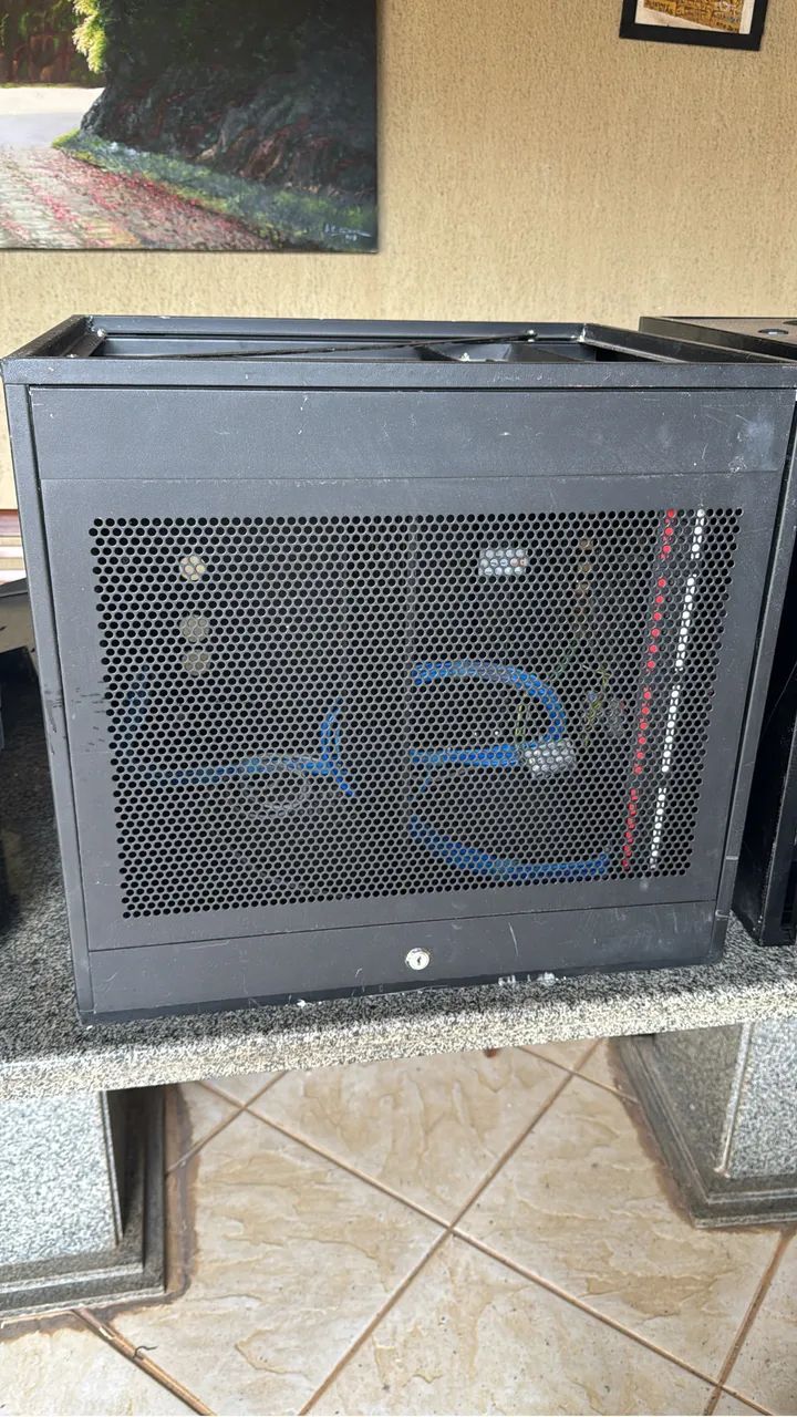 Gabinetes para switch usados  - Foto 3