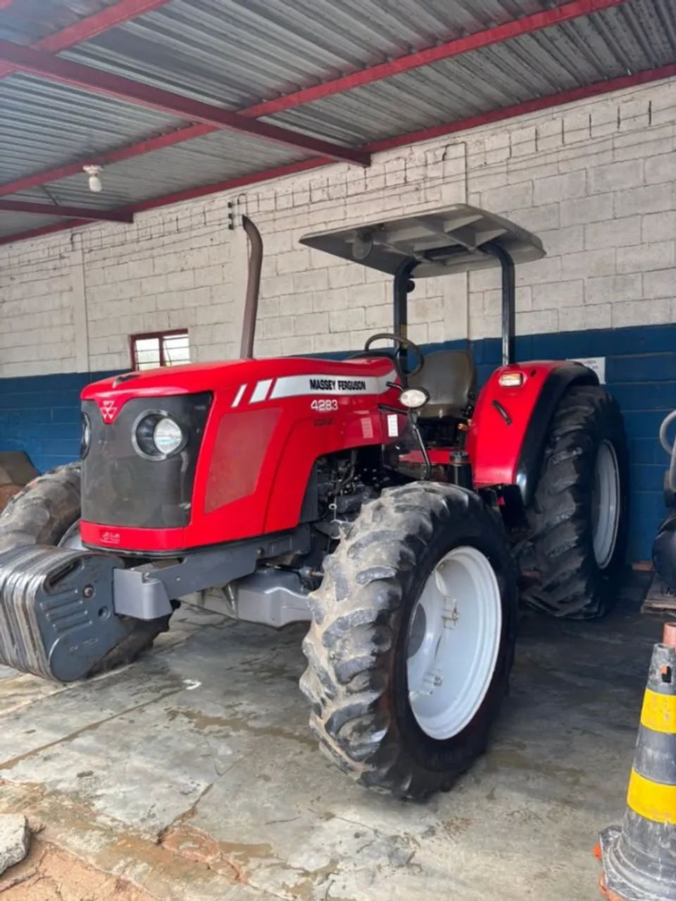 MASSEY FERGUSON 4283 - 2013 PARCELA