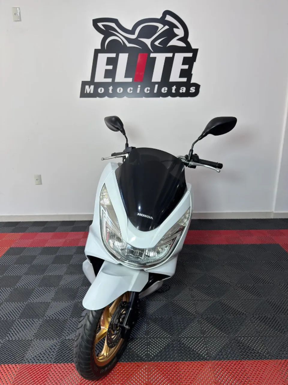 PCX 150 DLX 2016 Branca  - Foto 4