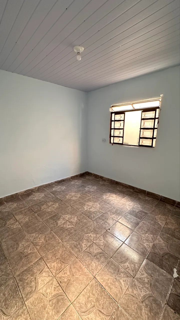 Lote de 200 m² COM 2 BARRACÕES ALUGADOS - Foto 4
