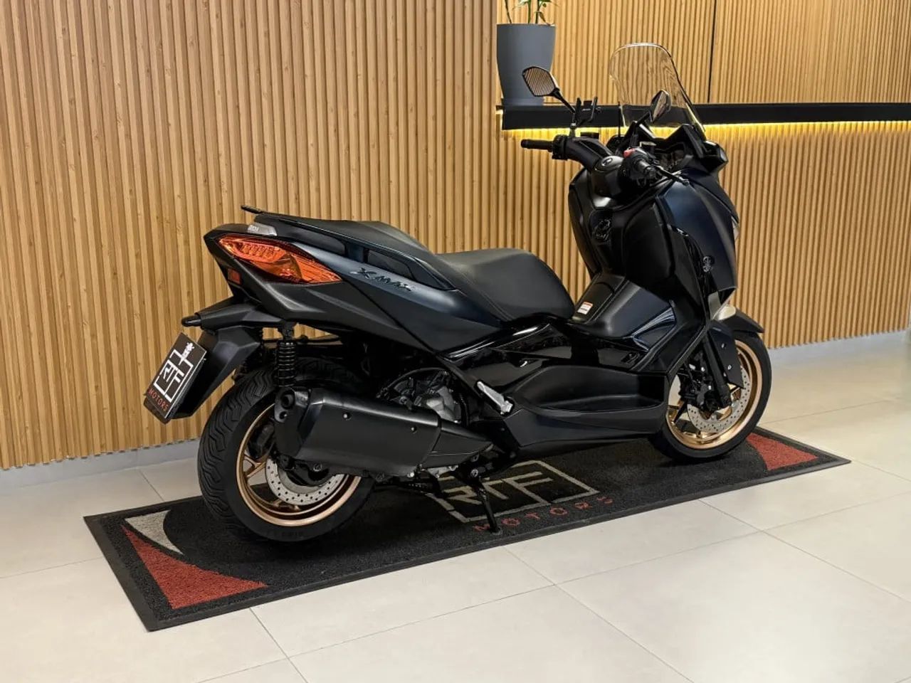 Yamaha XMAX 250 ABS 2023 - Foto 4