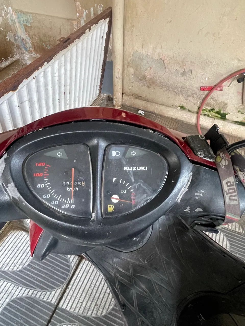 Vendo ou troco bugman 125  - Foto 4