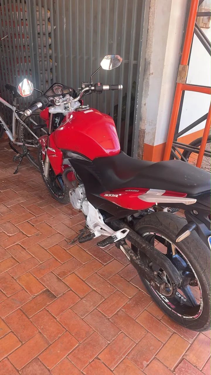 Vendo CB 300r - Foto 4