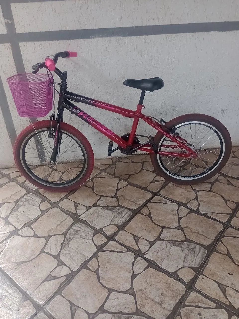 Bicicleta juvenil aro 20 no estado de nova  - Foto 2