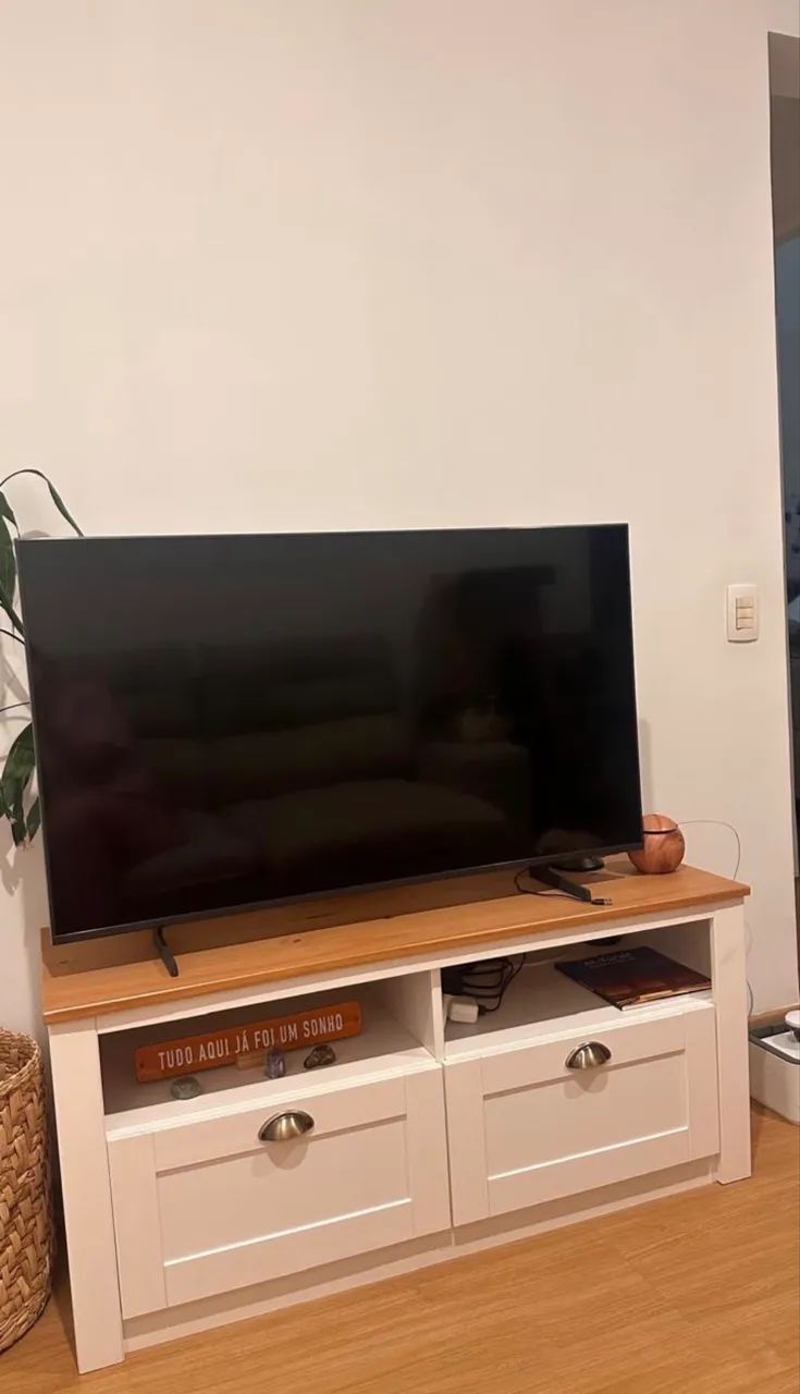 Rack para TV 43 polegadas - 110cm