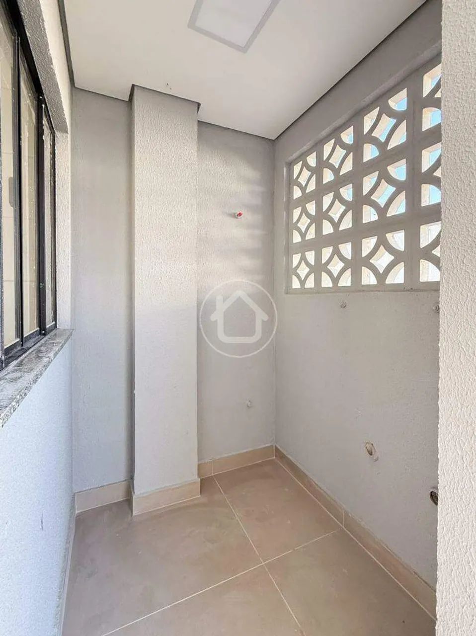 SOBRADO 3 QUARTOS SENDO 1 SUITE - Foto 3