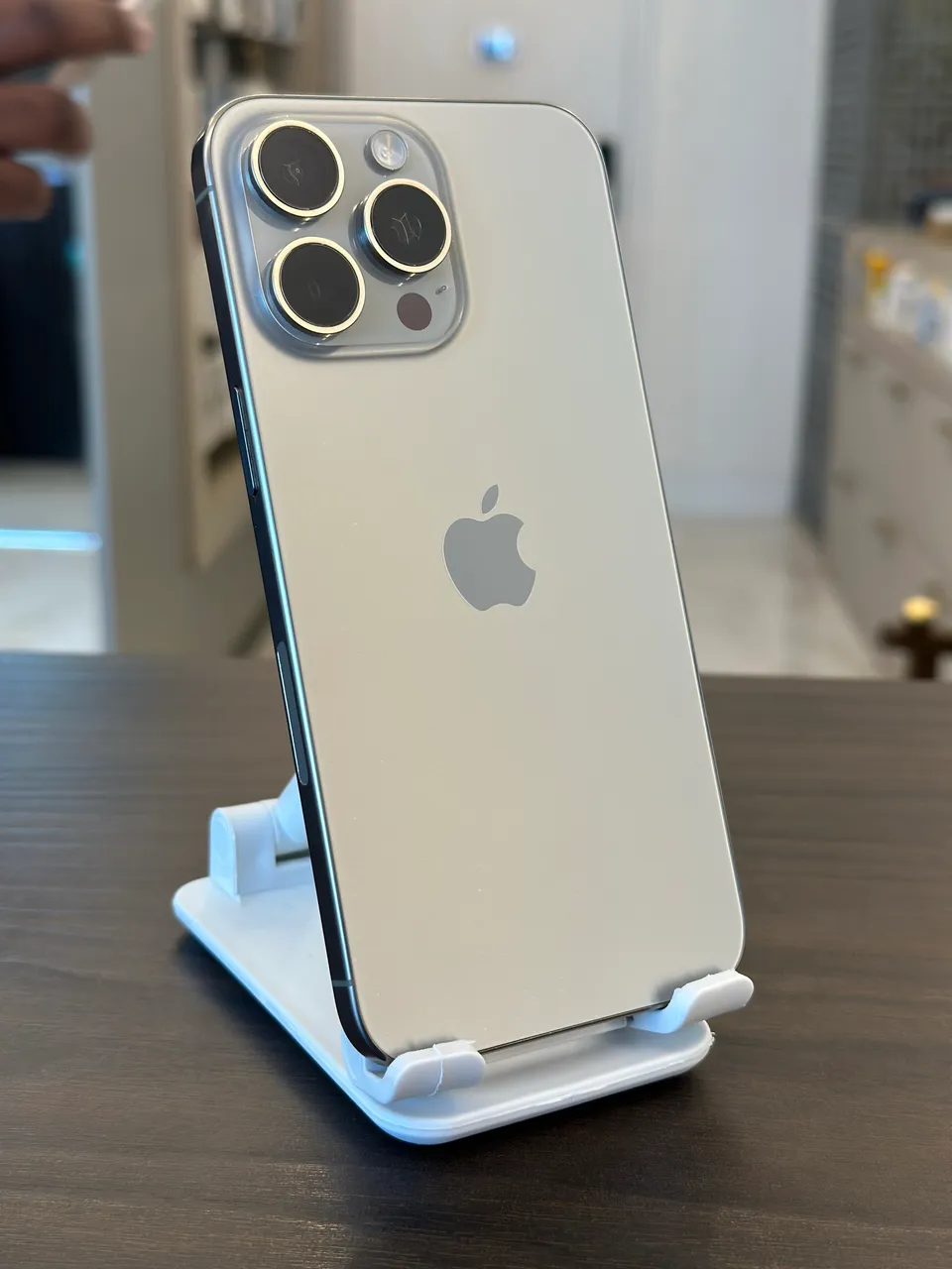 Iphone 15 pro 512gb cinza chumbo, nenhum risco, nenhuma peça