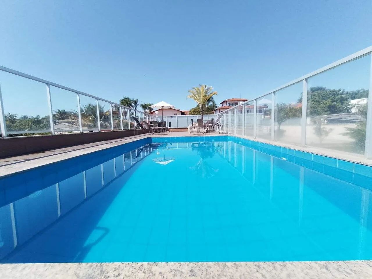 Oportunidade de comprar um lindo Flat na Orla da Lagoa!