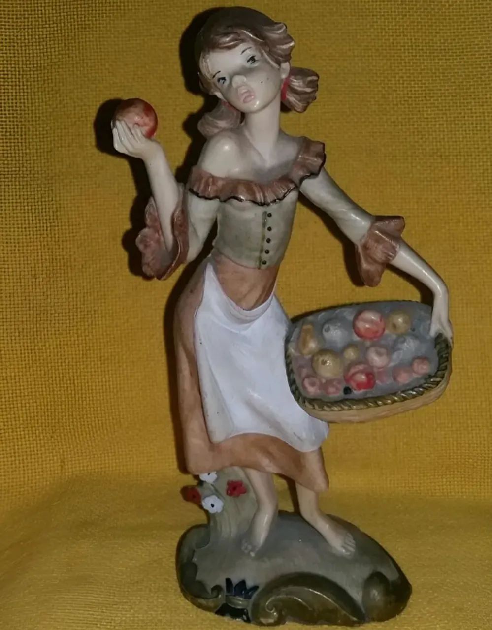 Escultura de resina italiana 