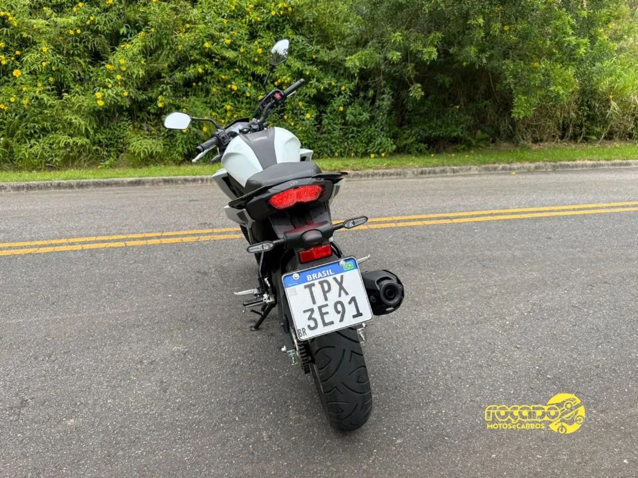 FZ25 250 FAZER CONNECTED - Foto 4