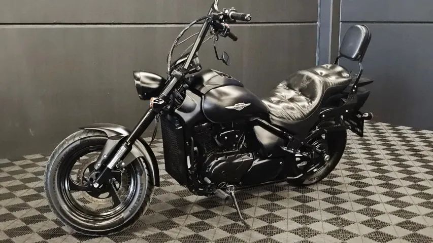  Suzuki - Boulevard M800 - 2011 - Preta - Foto 3