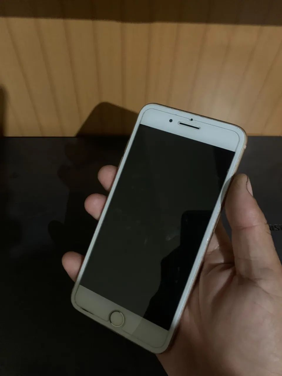 IPHONE 8 PLUS 64GB - Foto 2