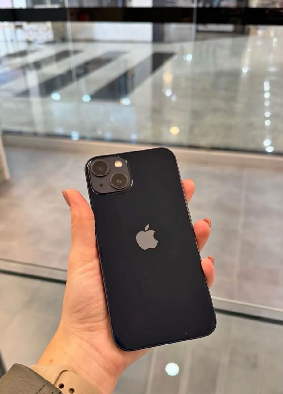 iPhone 13 