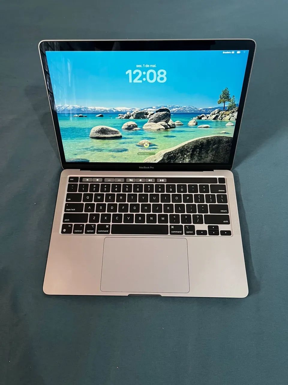 Apple MacBook Pro 13.3 Chip M2 8GB de Ram SSD 256GB 2022