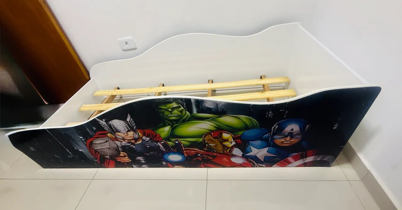Cama vingadores com colchão 