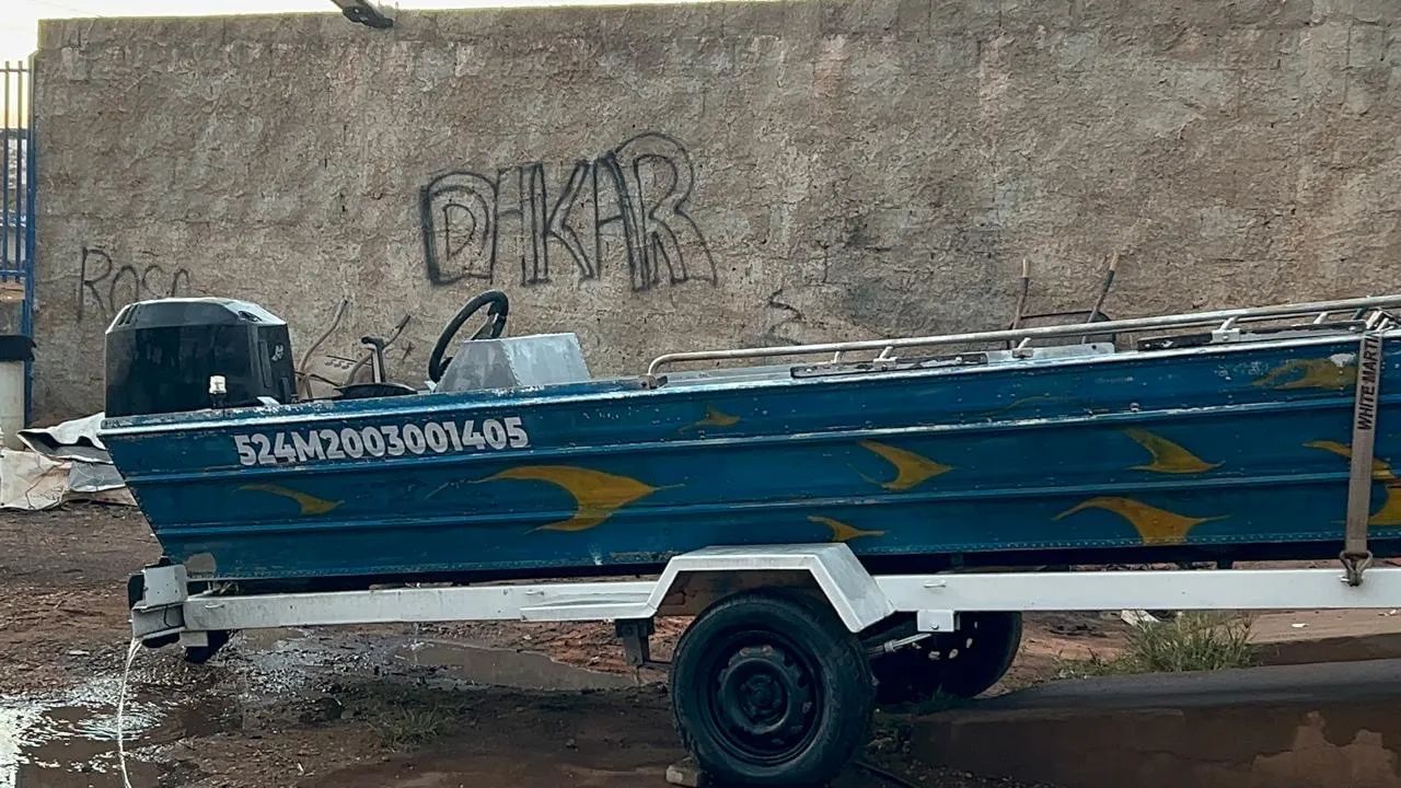 Barco + motor + carretinha - Foto 4