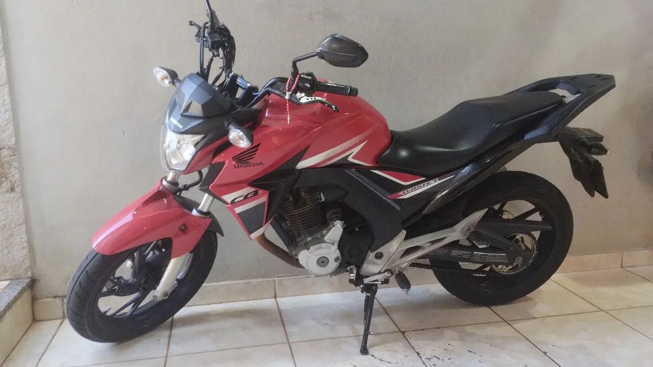 TWISTER 250cc 2018. Troco por Twister 300 - Foto 2