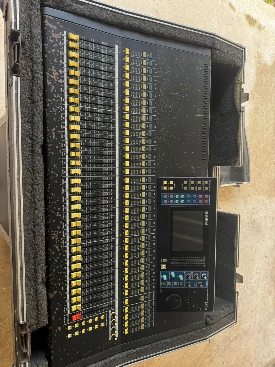 Console Yamaha LS9
