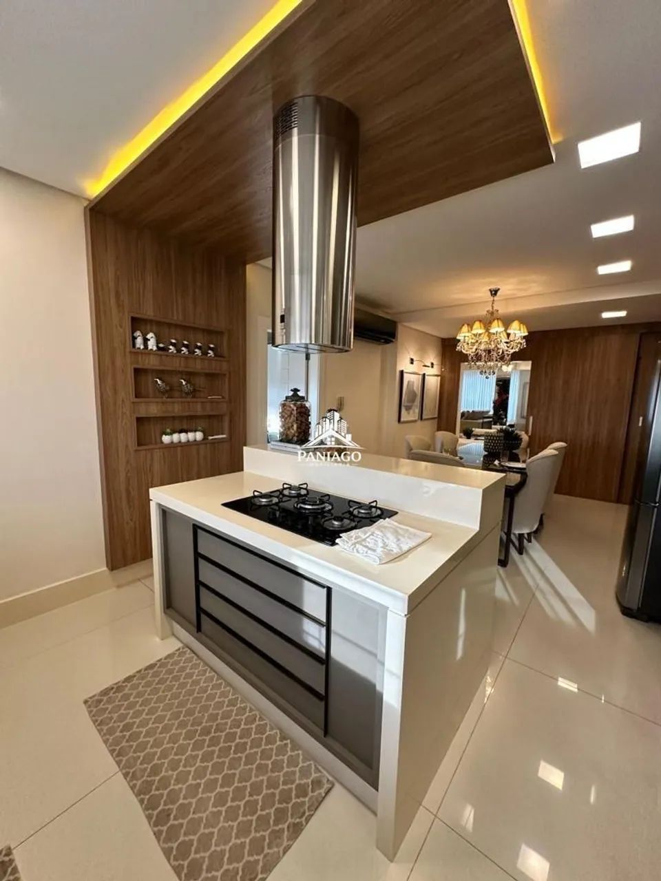 Apartamento de Alto Padrão com 5 Suítes à Venda no Edifício Forest Hill | Cuiabá - Foto 2