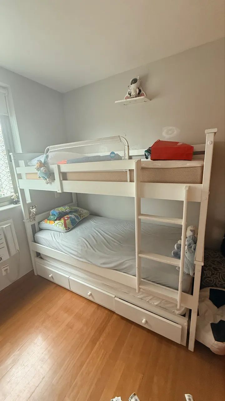Treiliche com gaveta madeira maciça e mdf já com colchões  - Foto 5