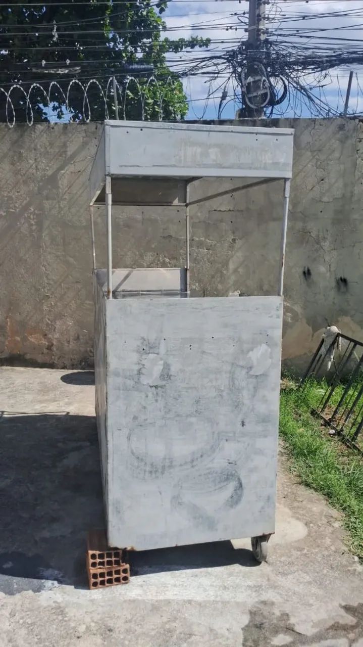 Barraca de lanche com teto removível e armário em baixo