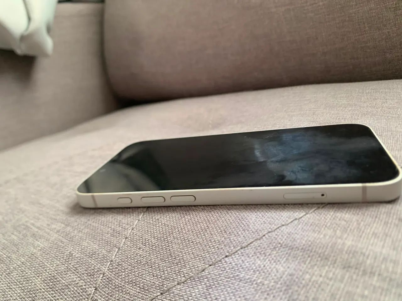 iPhone 16e - Foto 3