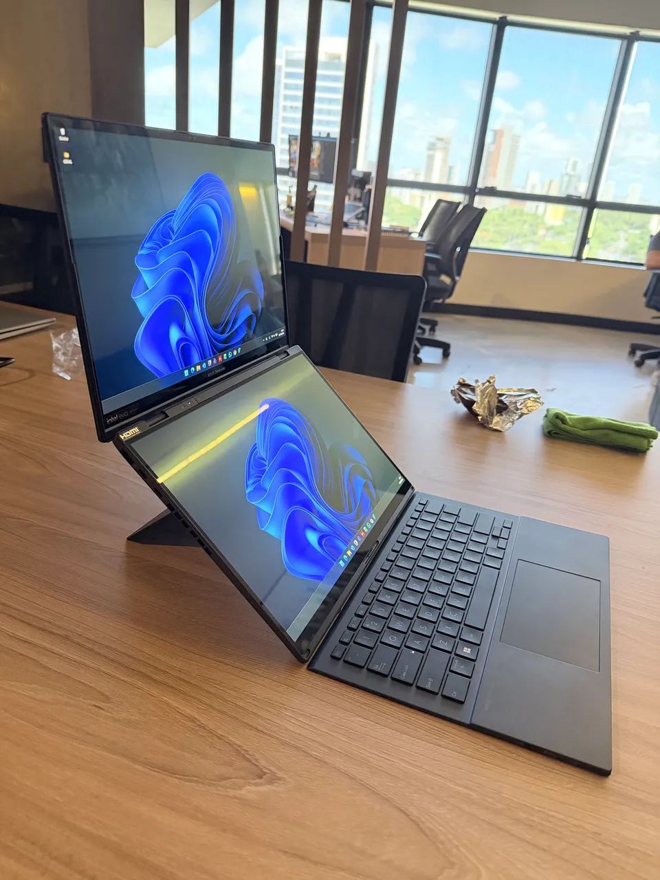 Notebook Asus Zenbook DUO - Foto 4