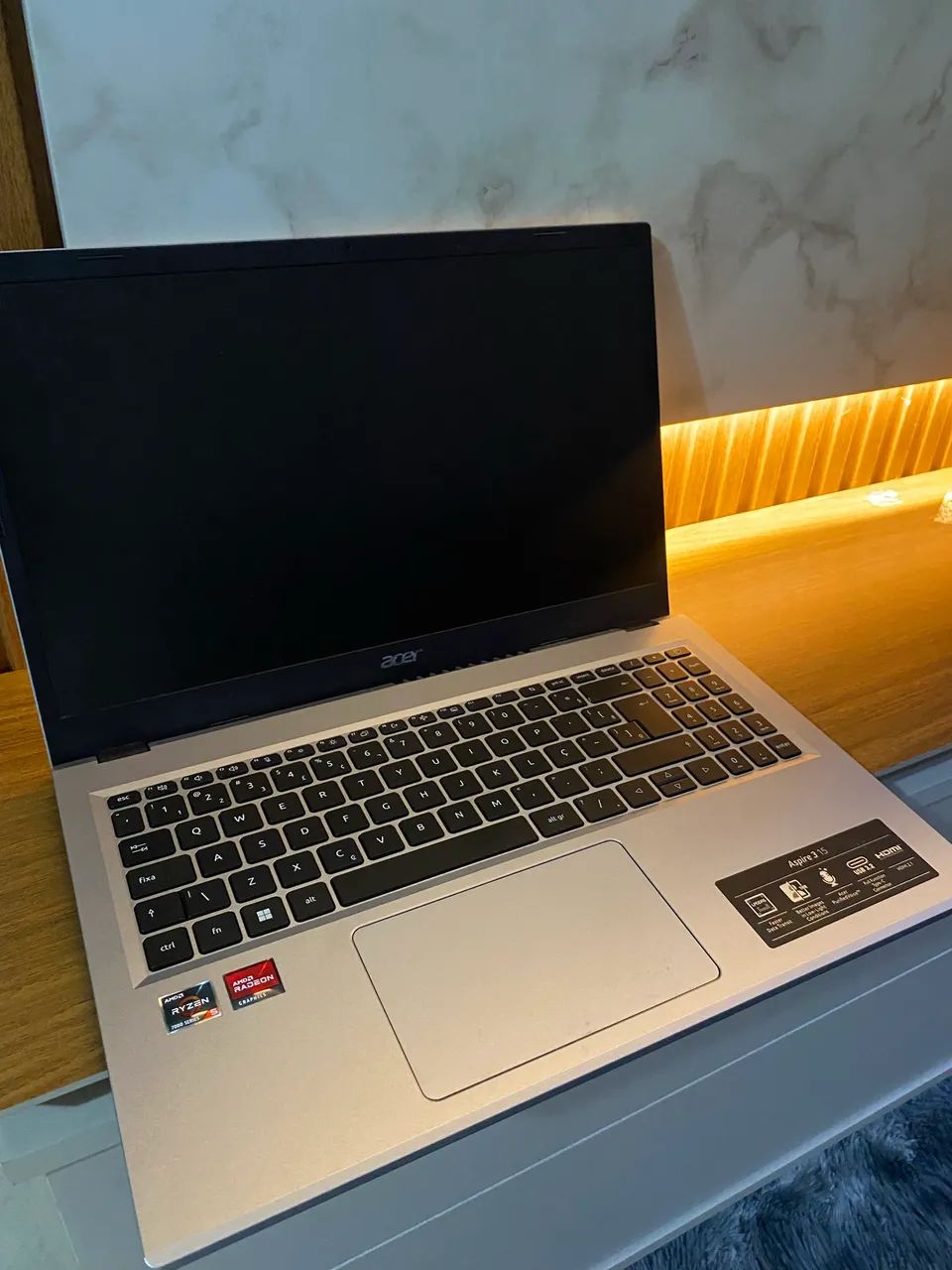 VENDO NOTEBOOK ACER ASPIRE 3 A315 - Foto 4
