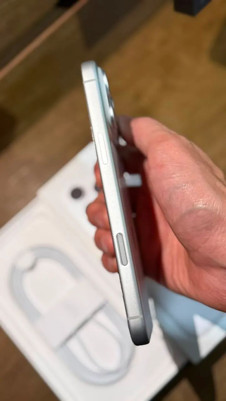 Iphone 17 pro max  - Foto 2
