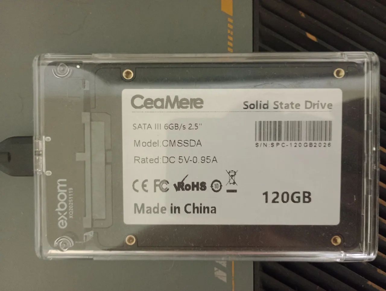 SSD 128GB SATA 3 + CASE 