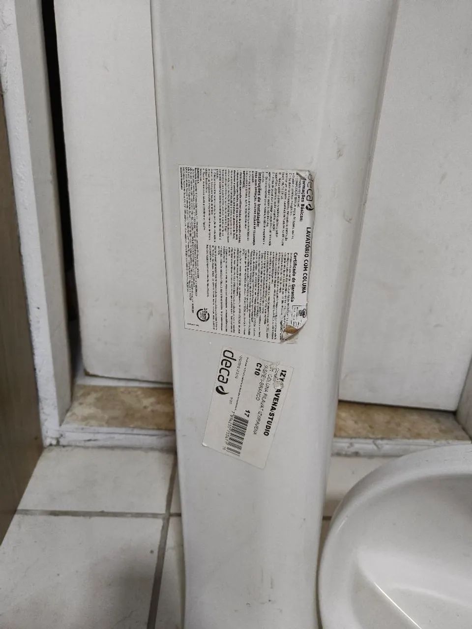 Lavatório com coluna  - Foto 2