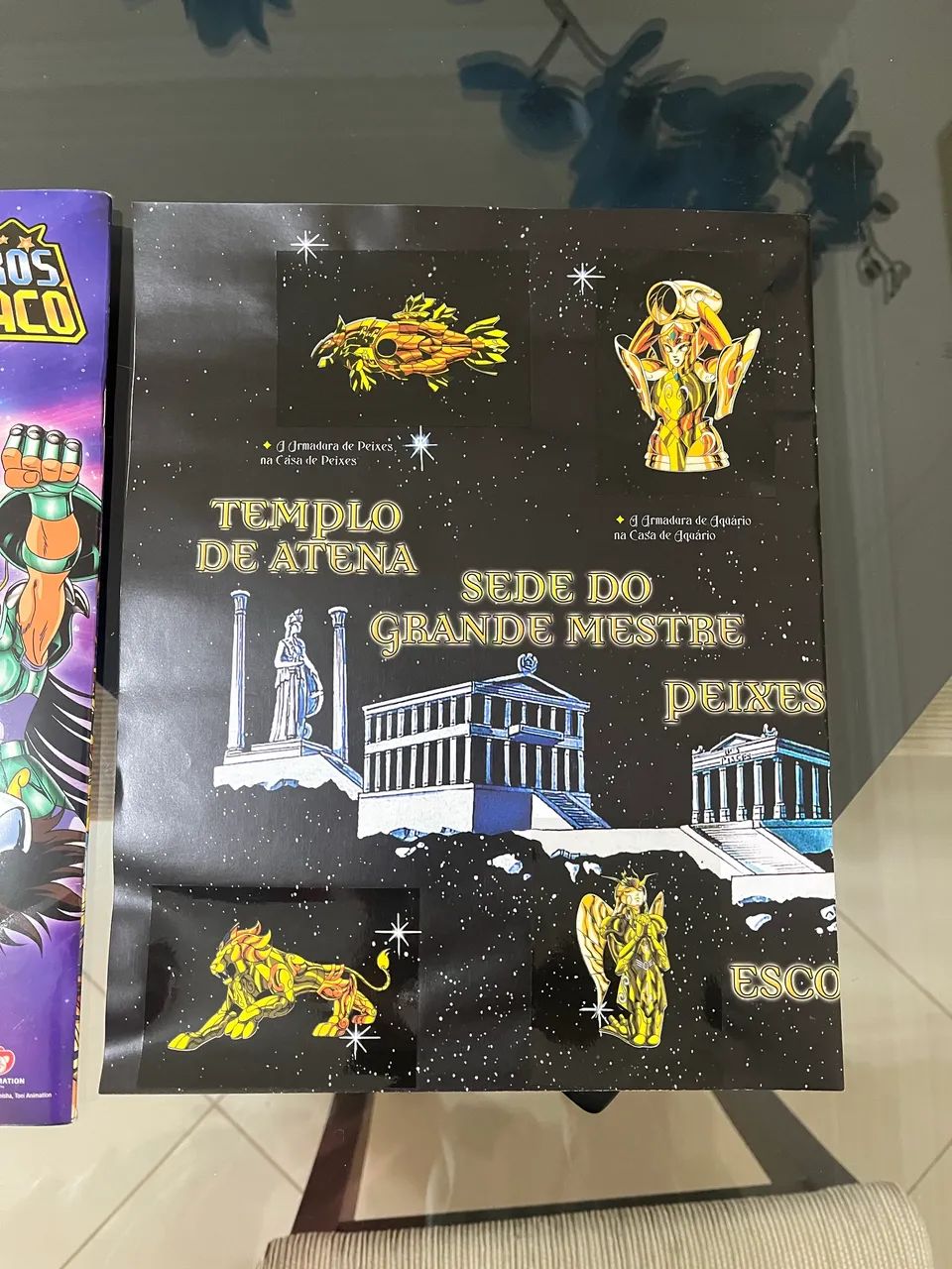 Albúm Cavaleiros do Zodíaco com Poster - Completo - Livros e
