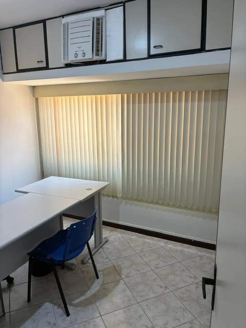 Excelente Sala no Edifício João Brunet - Colado no metrô Uruguaiana - Foto 3