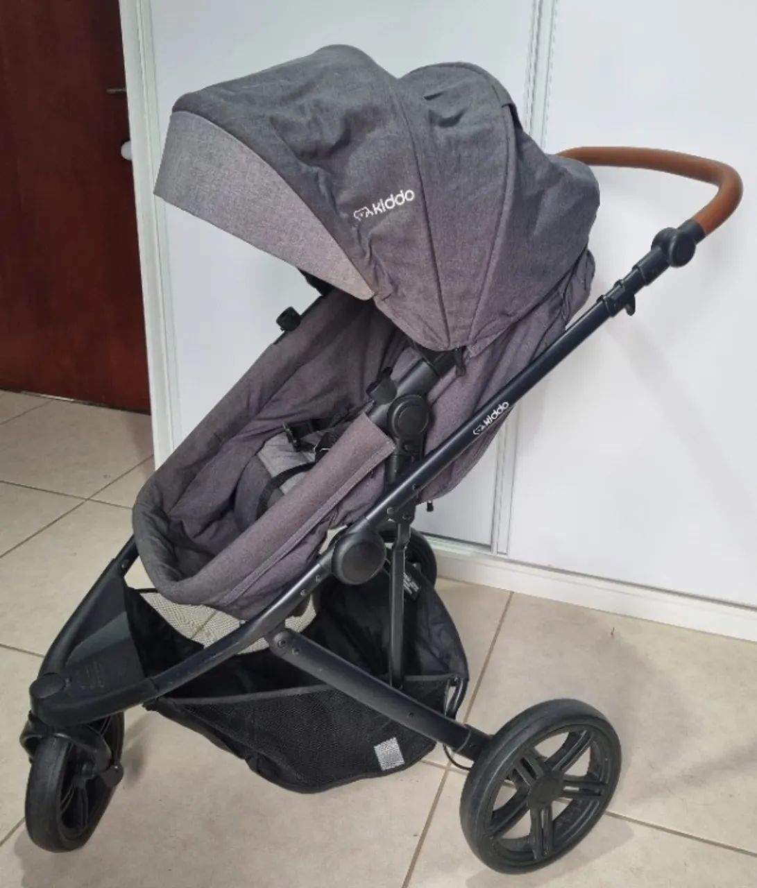 Carrinho de bebê + bebê conforto Kiddo - Foto 3
