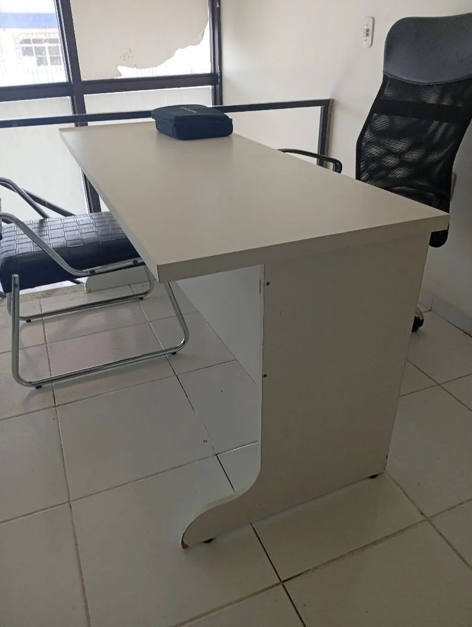 Mesa de escritório grande - Foto 3