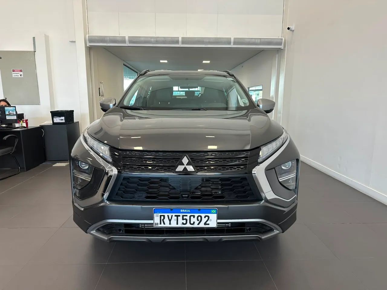 Mitsubishi Eclipse Cross GLS Rush 1.5 16V 165cv AUT 2025 - Foto 2
