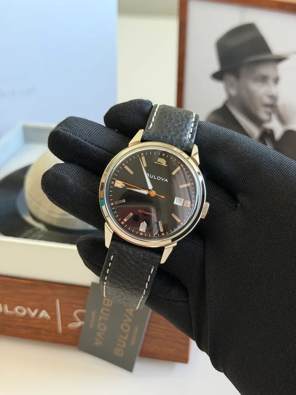 Relógio Bulova Sinatra automático summer novo - Foto 2