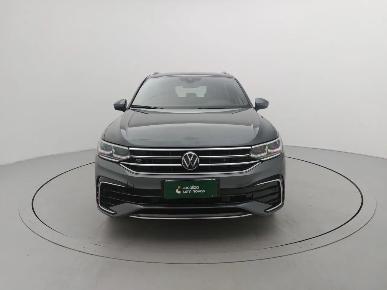 Volkswagen Tiguan Allspac R-Line 300 TSI 2.0, foto 8 de 18