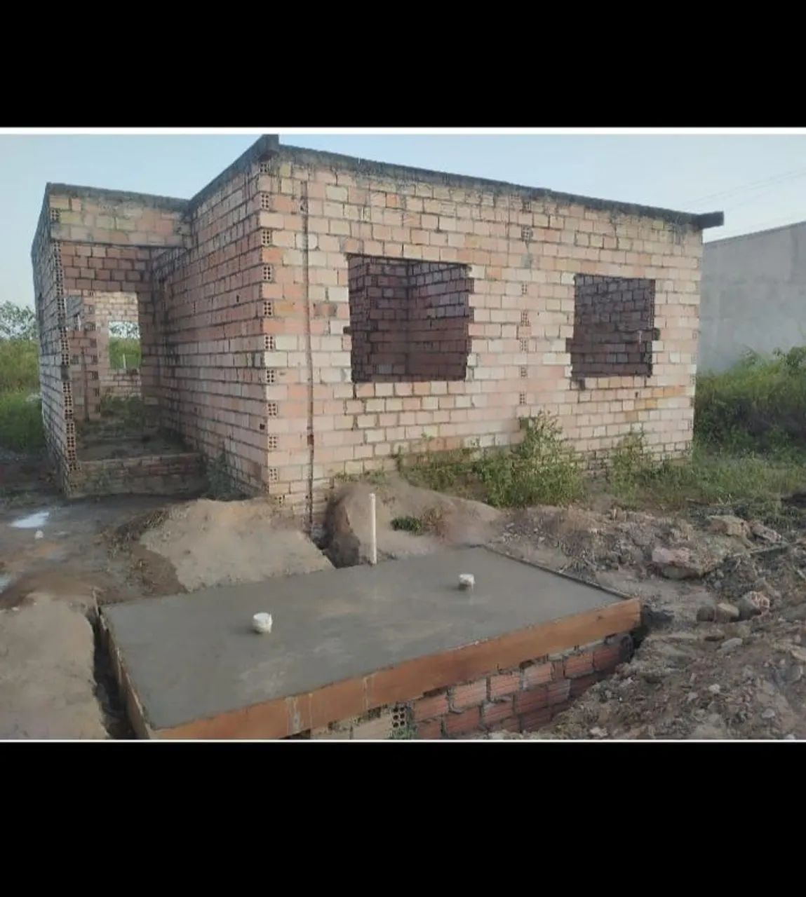 Terreno com casa em construção  - Foto 2
