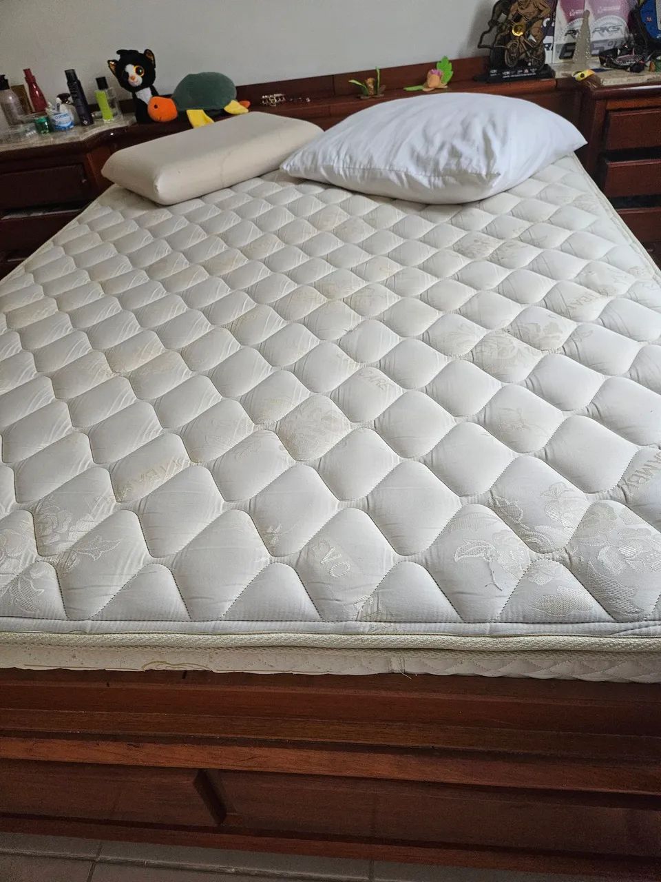 Cama Queen com madeira maciça  - Foto 3