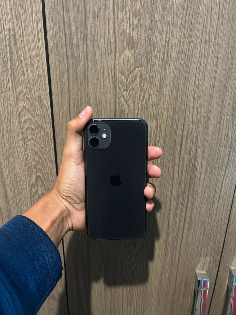 IPHONE 11 64GB!!