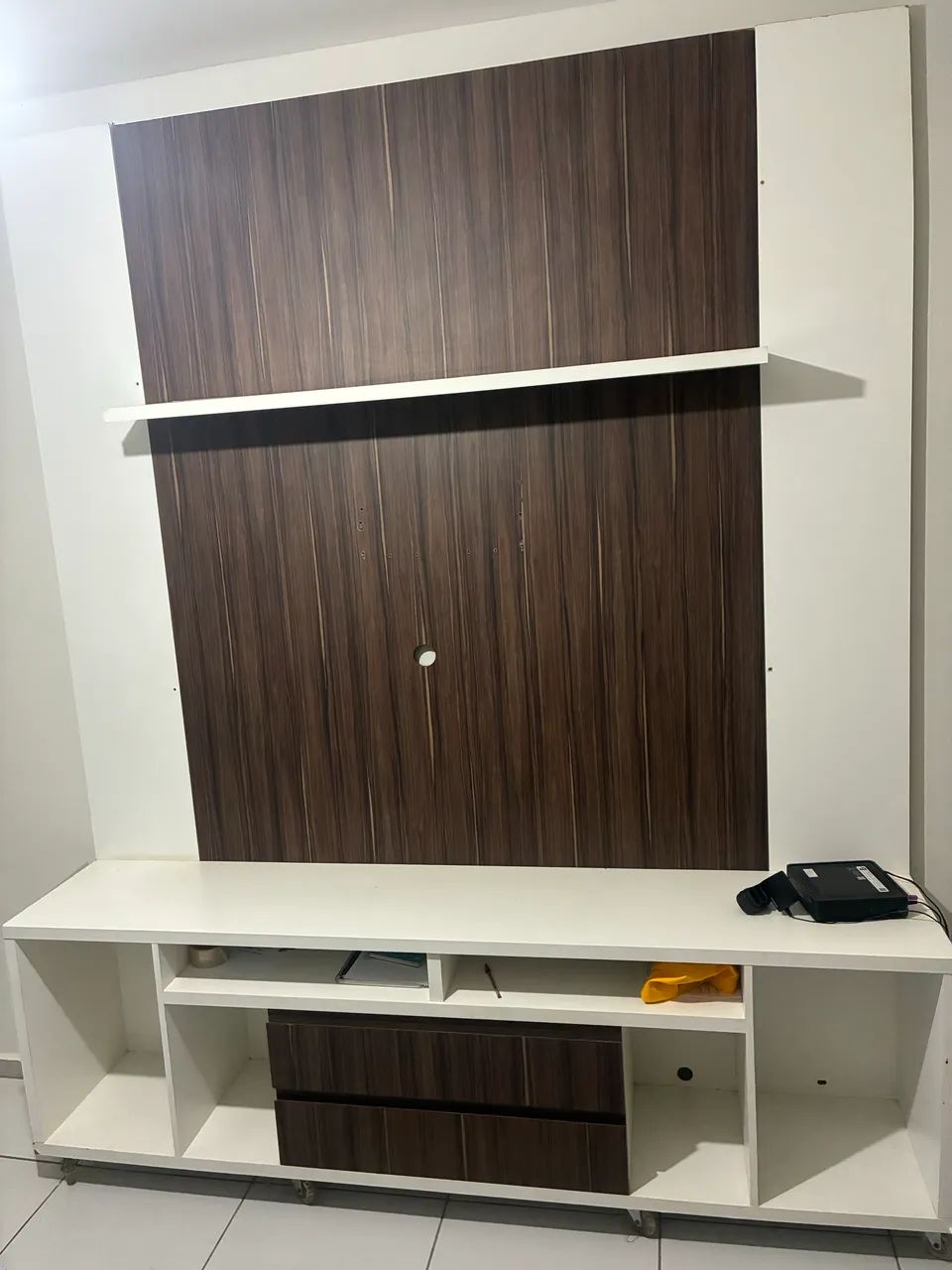 Rack com rodinhas + painel totalmente em MDF - Foto 3
