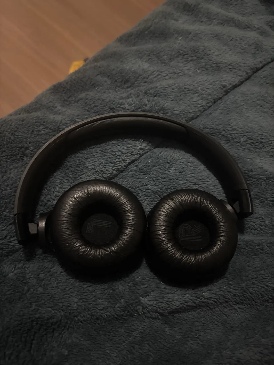 Vendo fone JBL original com caixa  - Foto 2