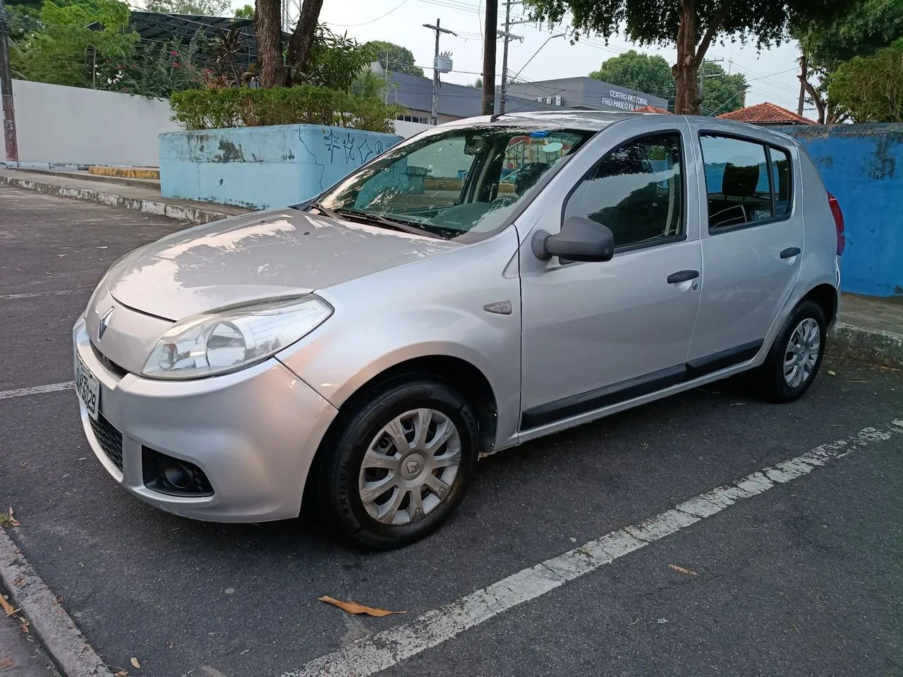Renault Sandero AUTHENTIQUE HI-FLEX 1.0 16V 5P 2012