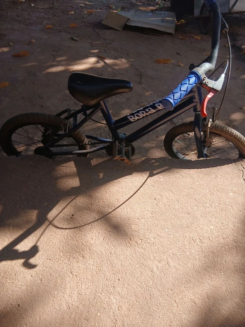 Vende-se bicicleta aro 16 seminova bem conservada  - Foto 3