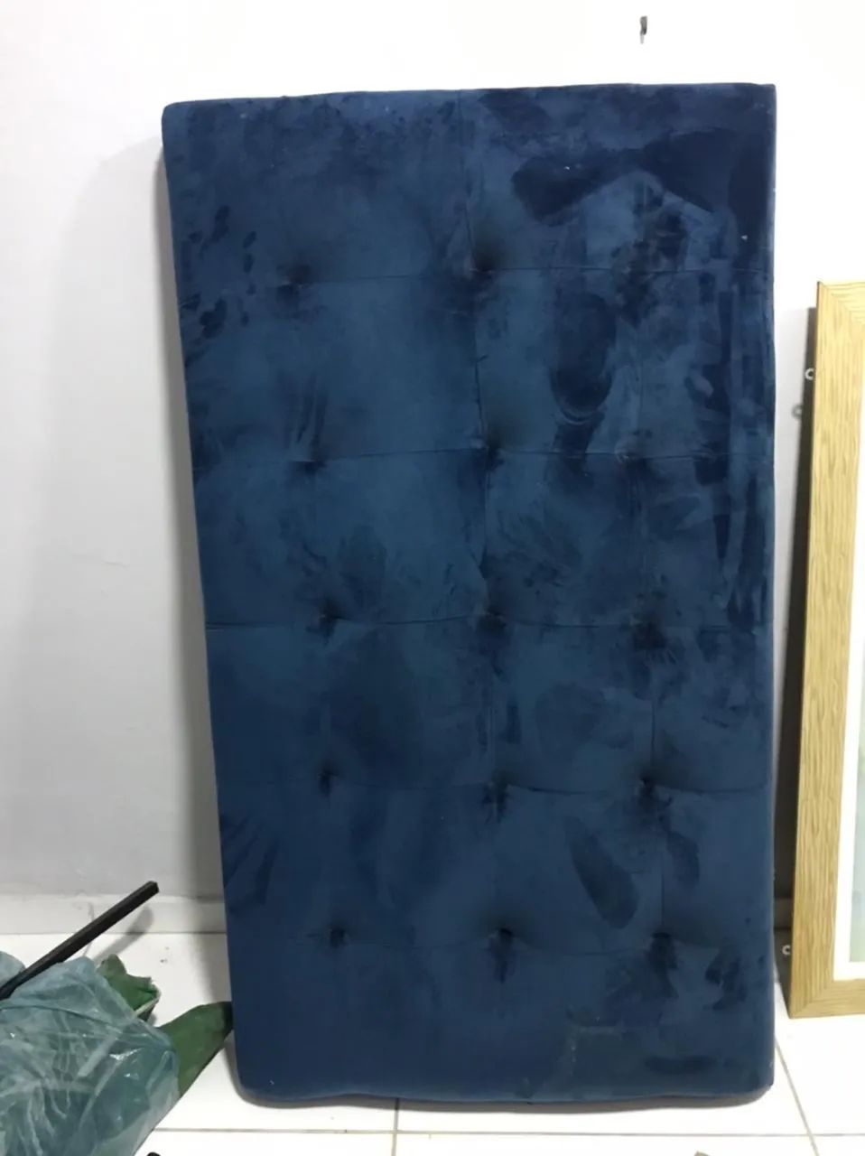 Vender logo. Cabeceira, baú e poltrona  - Foto 2