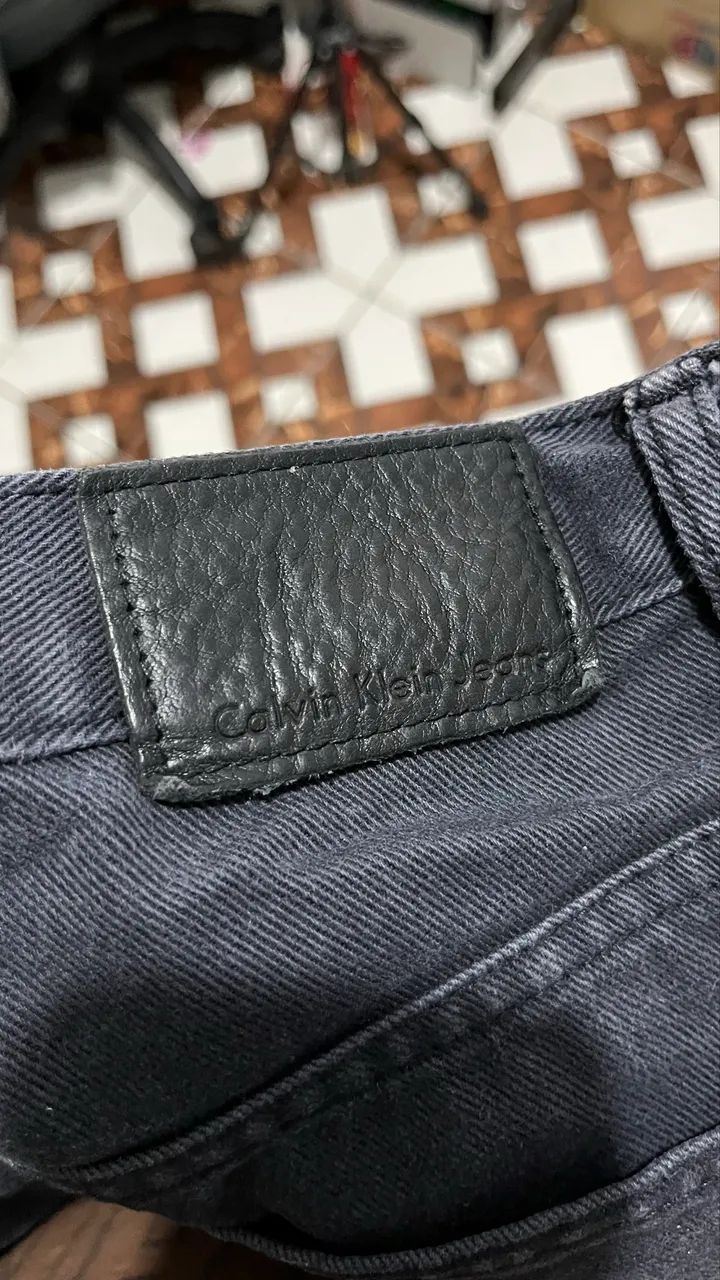 Calça Calvin Klein TAM 42 - Foto 2