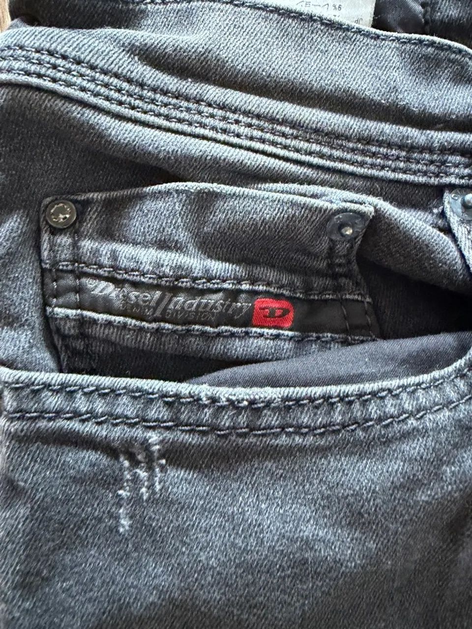 CalÇa Jeans DIESEL Tepphar W31L30 - Foto 4