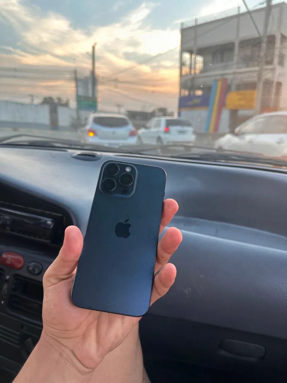 IPHONE 15 PRO MAX - Foto 3